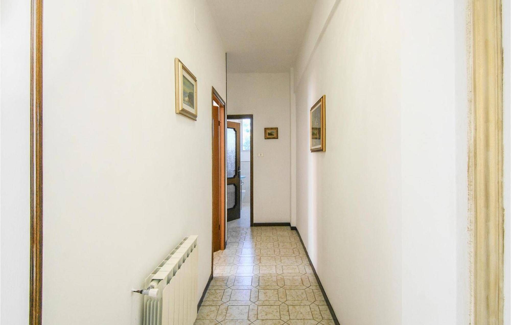 Cozy Apartment In La Spezia With Wifi Exterior photo